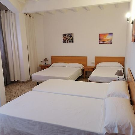 Hostal Pepe 산 페란 데 세스 로케스 외부 사진