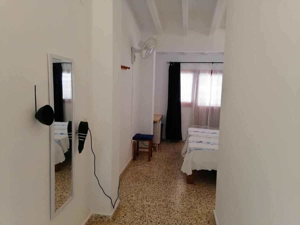 Hostal Pepe 산 페란 데 세스 로케스 외부 사진