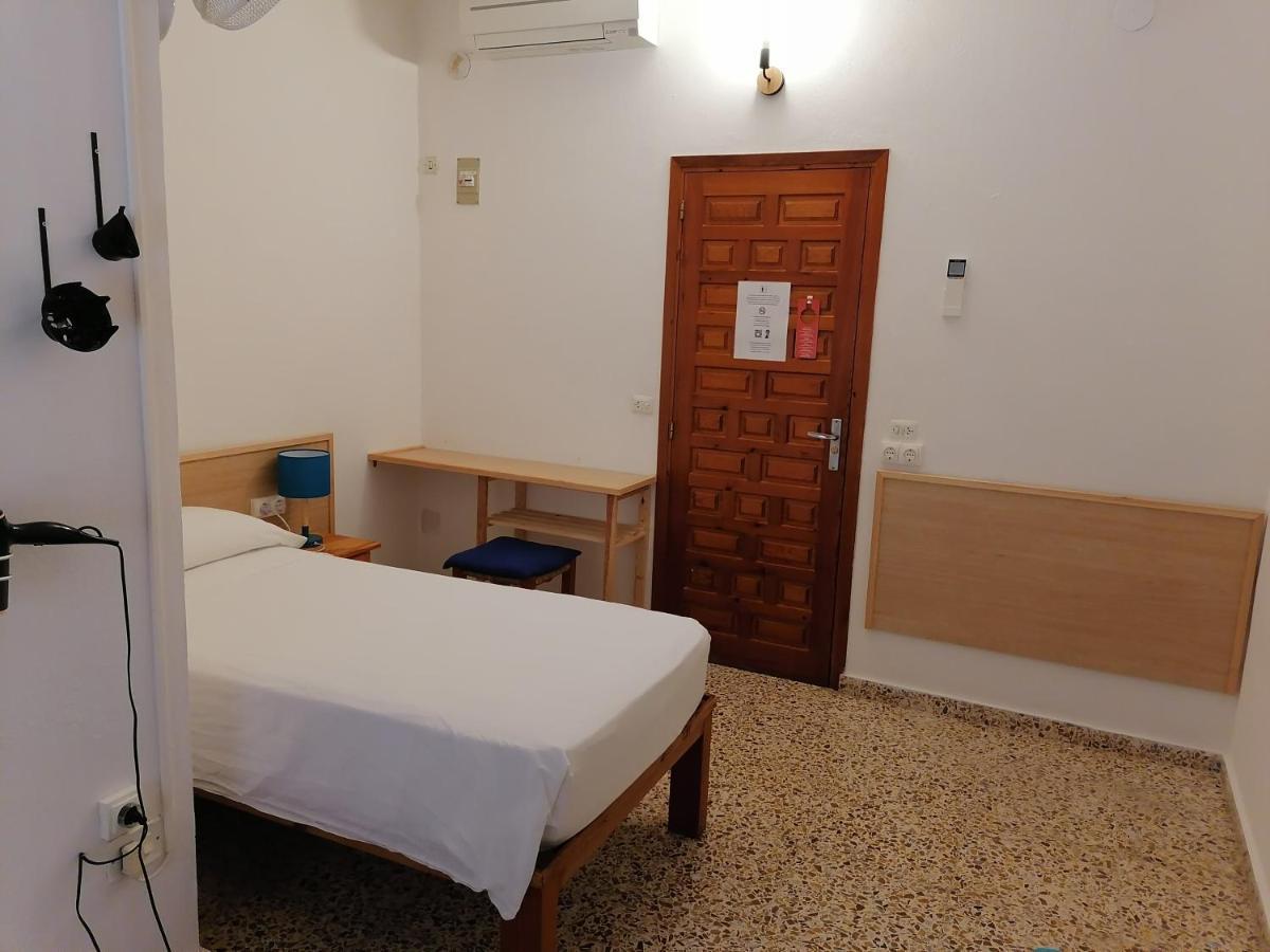 Hostal Pepe 산 페란 데 세스 로케스 외부 사진
