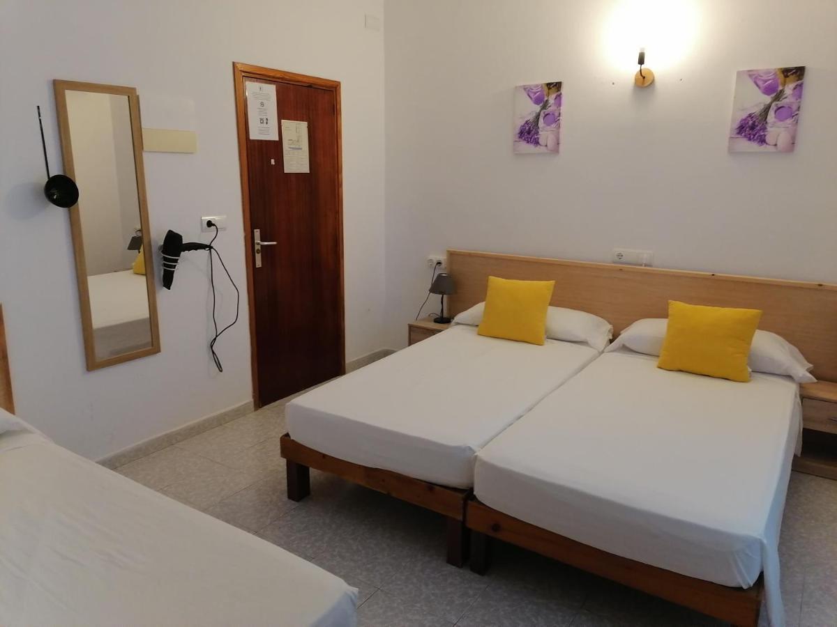 Hostal Pepe 산 페란 데 세스 로케스 외부 사진