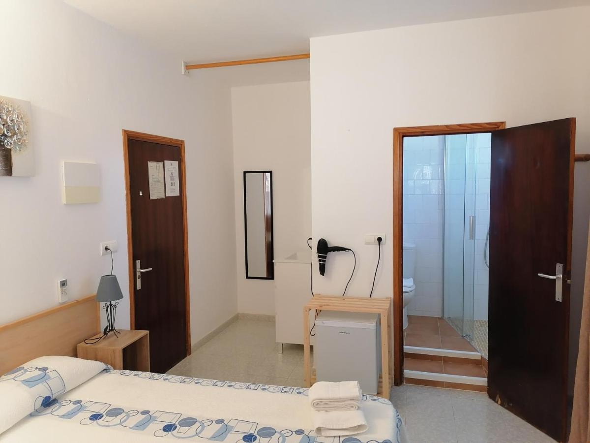 Hostal Pepe 산 페란 데 세스 로케스 외부 사진