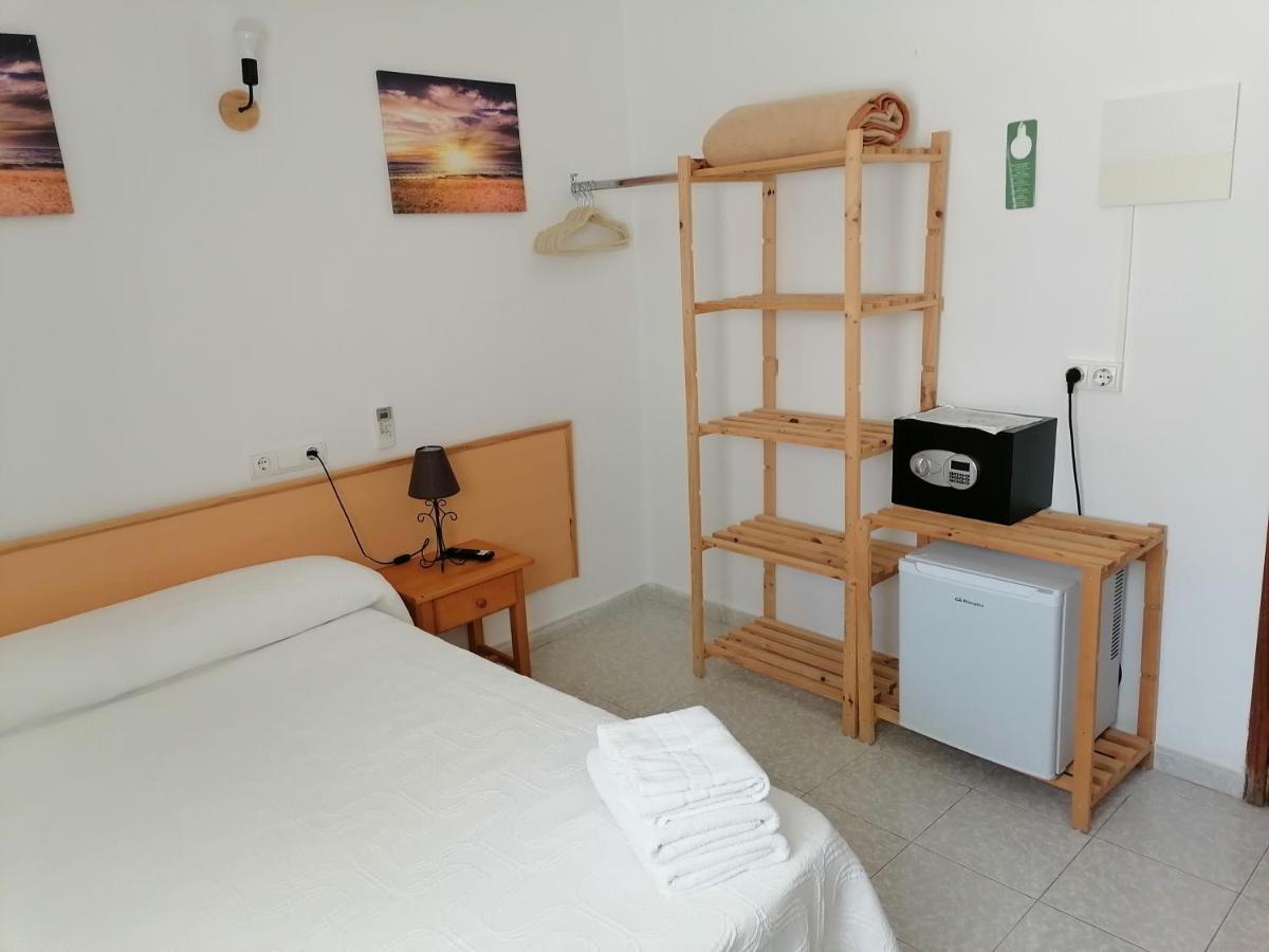 Hostal Pepe 산 페란 데 세스 로케스 외부 사진