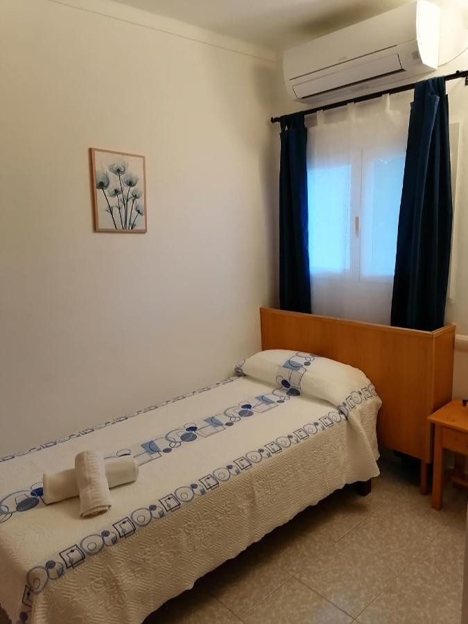Hostal Pepe 산 페란 데 세스 로케스 외부 사진
