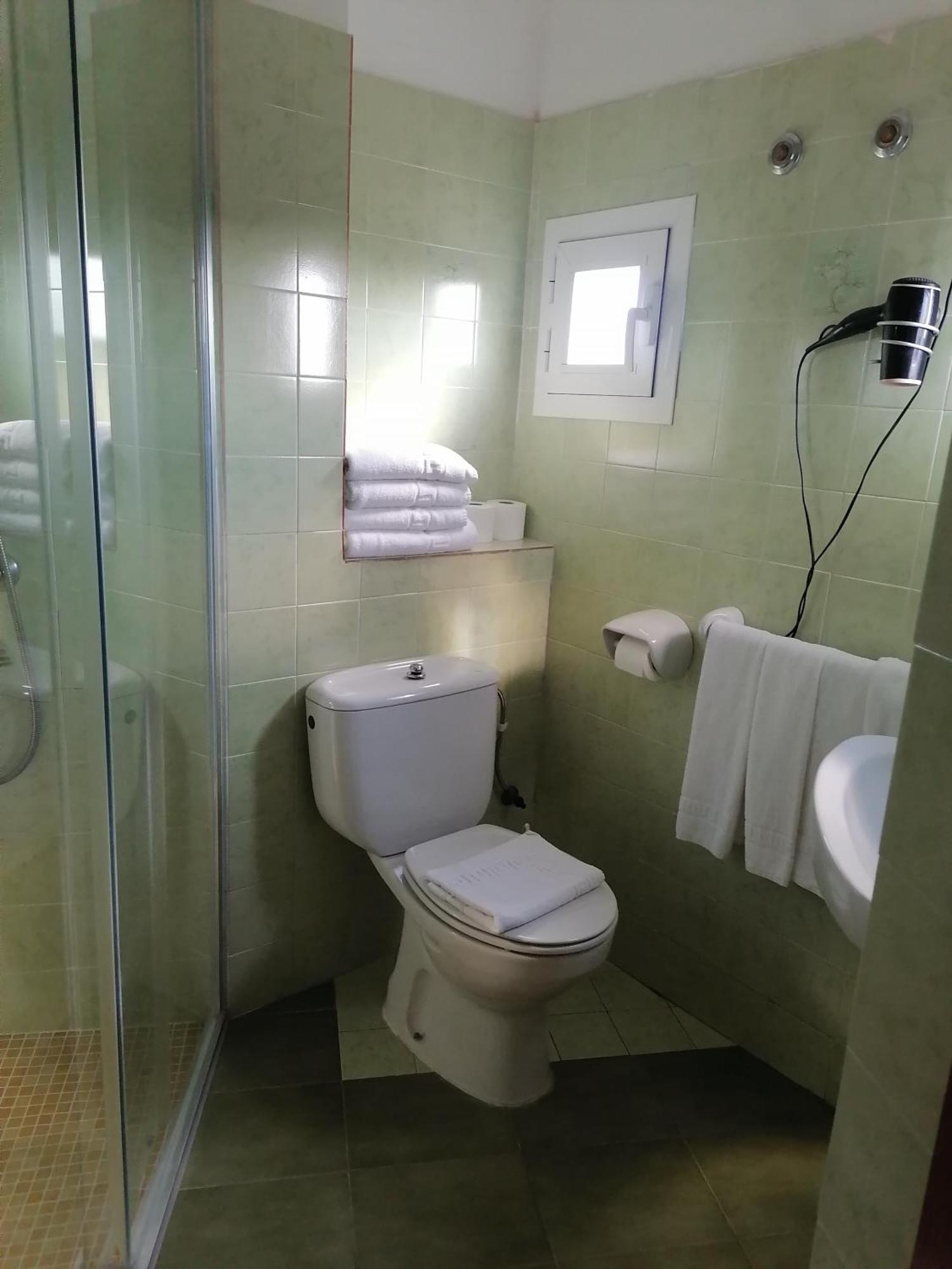 Hostal Pepe 산 페란 데 세스 로케스 외부 사진