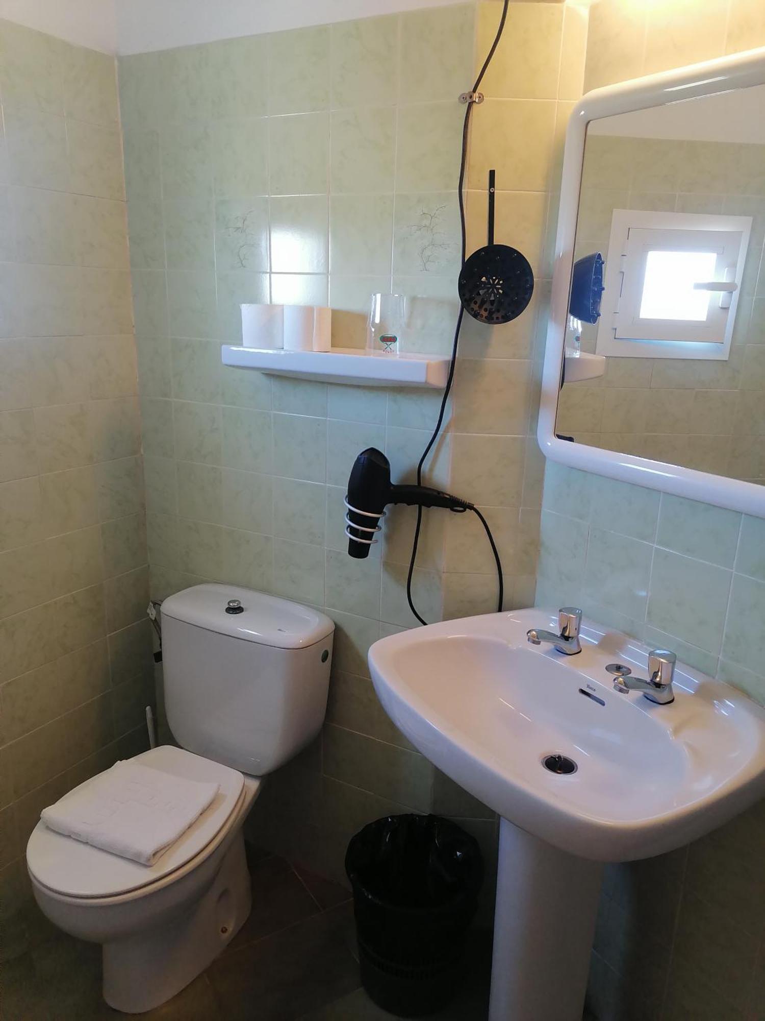 Hostal Pepe 산 페란 데 세스 로케스 외부 사진