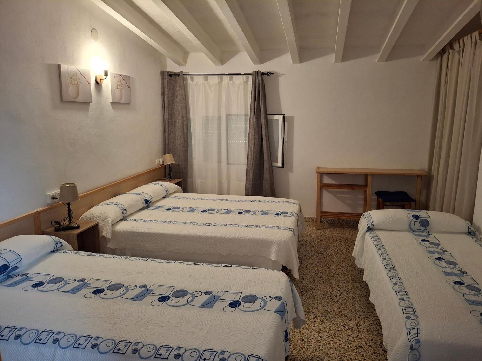 Hostal Pepe 산 페란 데 세스 로케스 외부 사진